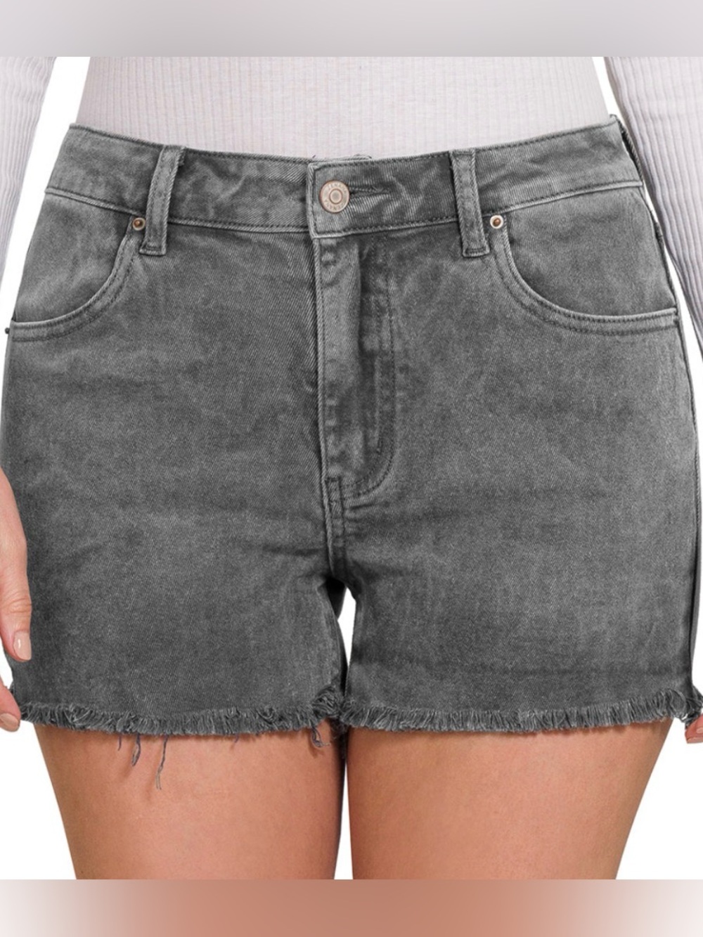 ZENANA Washed Frayed Cutoff Hem Shorts EUC